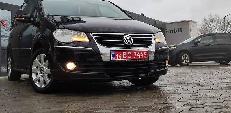 Volkswagen Touran 2010