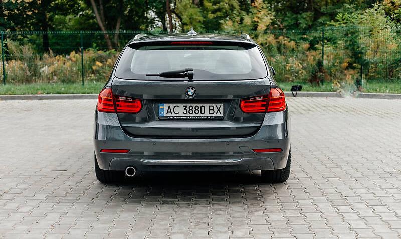 BMW 318 luxury  2014