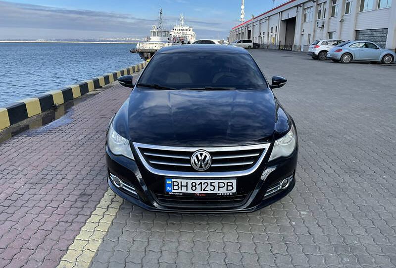 Volkswagen CC 2011
