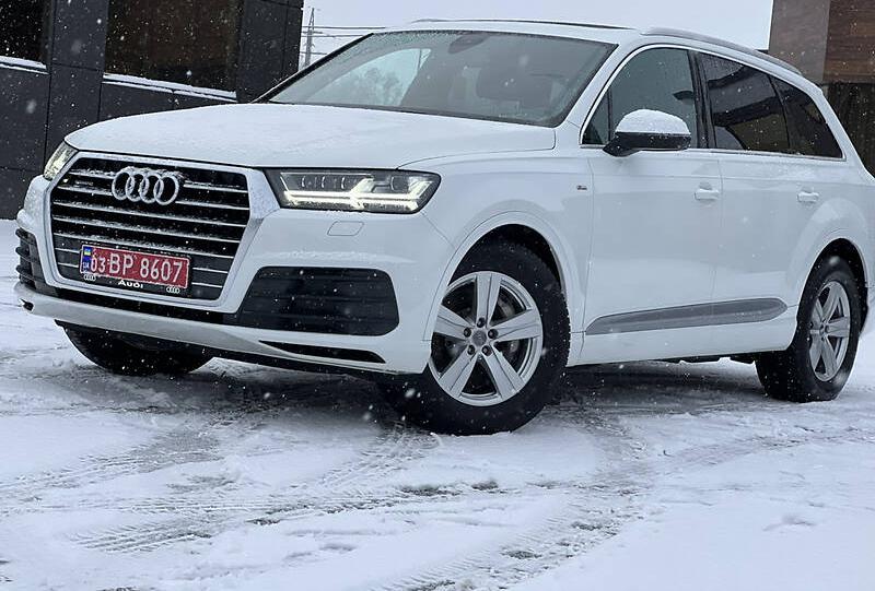 Audi Q7 S line  2016