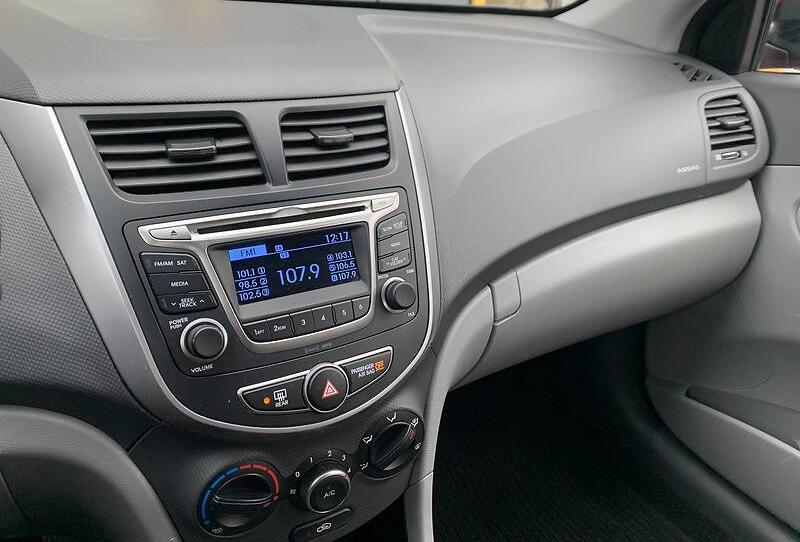 Hyundai Accent 2016