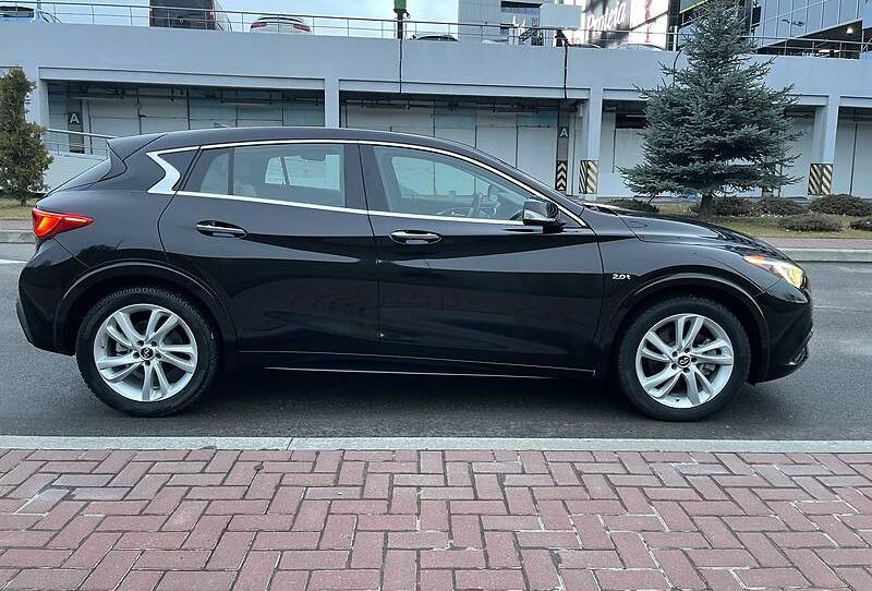 Infiniti QX30 2017