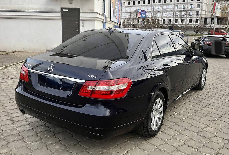 Mercedes-Benz E 200 2011