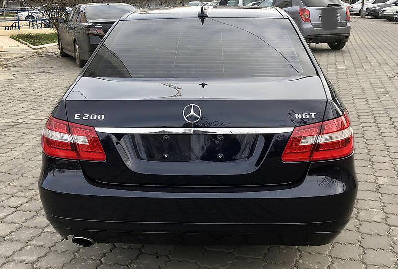 Mercedes-Benz E 200 2011