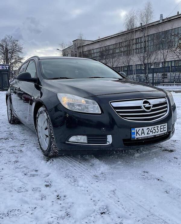 Opel Insignia 2011