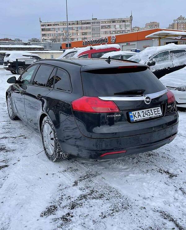 Opel Insignia 2011