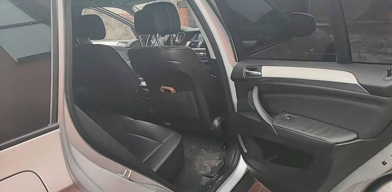 BMW X5 2011