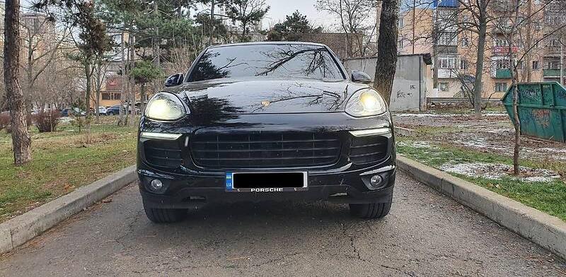 Porsche Cayenne 2016