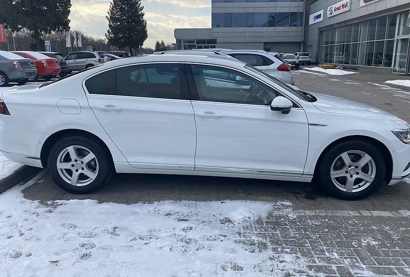 Volkswagen Passat B8 4motion 2015