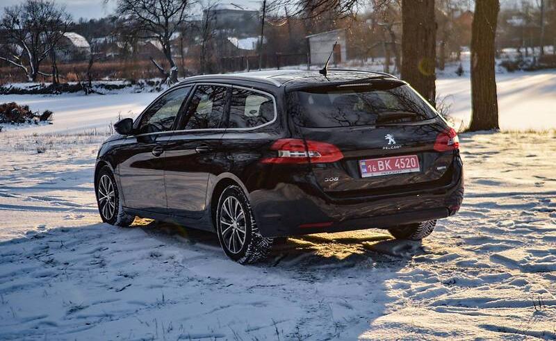 Peugeot 308 SW 2015