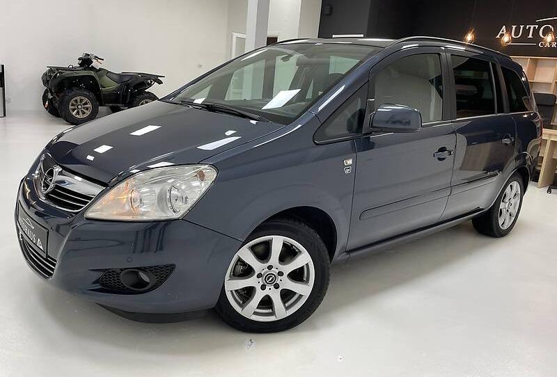 Opel Zafira 2010
