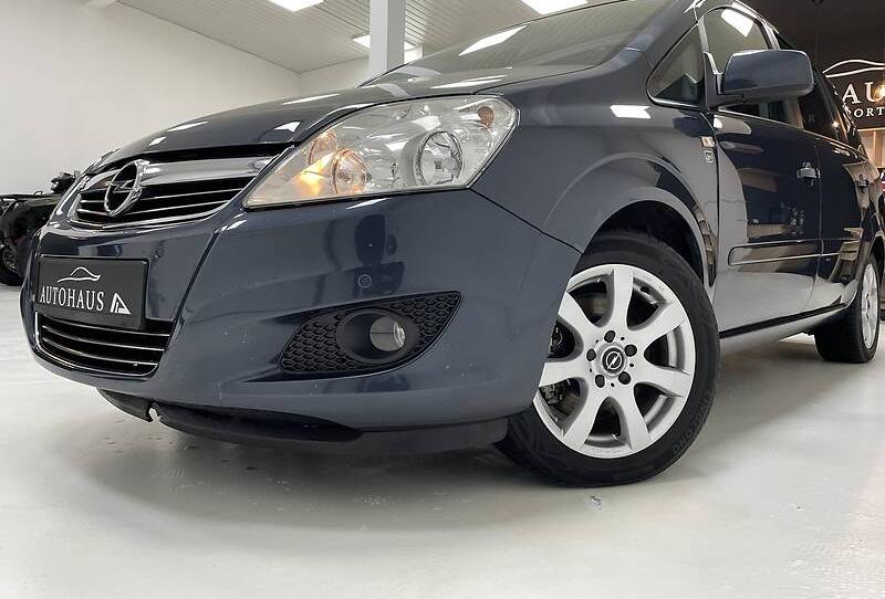 Opel Zafira 2010