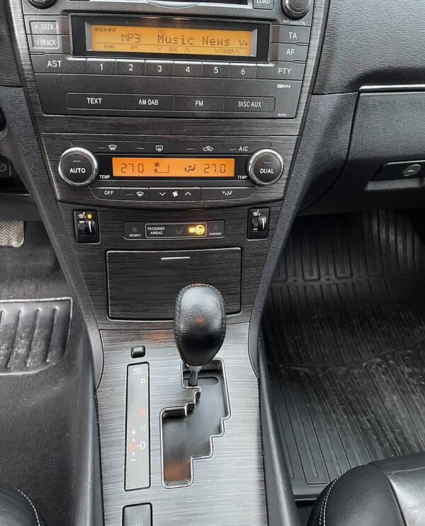 Toyota Avensis 2009
