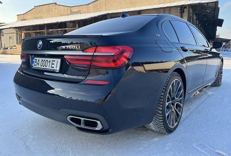 BMW 760 2017