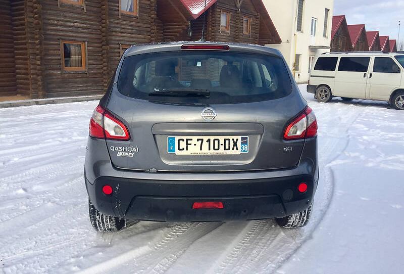 Nissan Qashqai 2012
