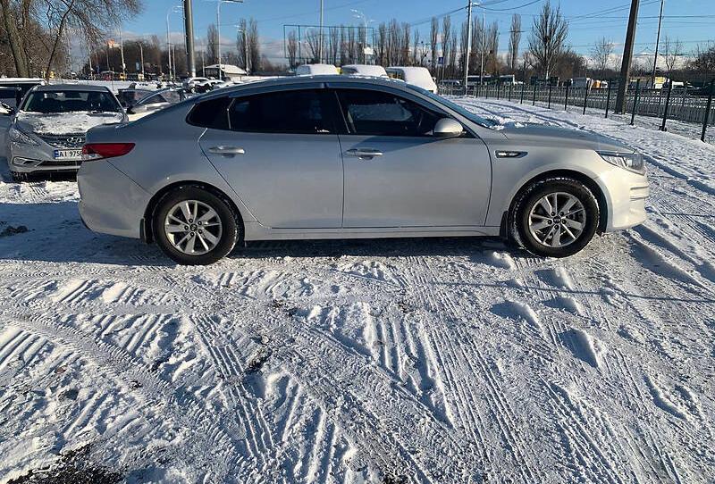 Kia K5 2017
