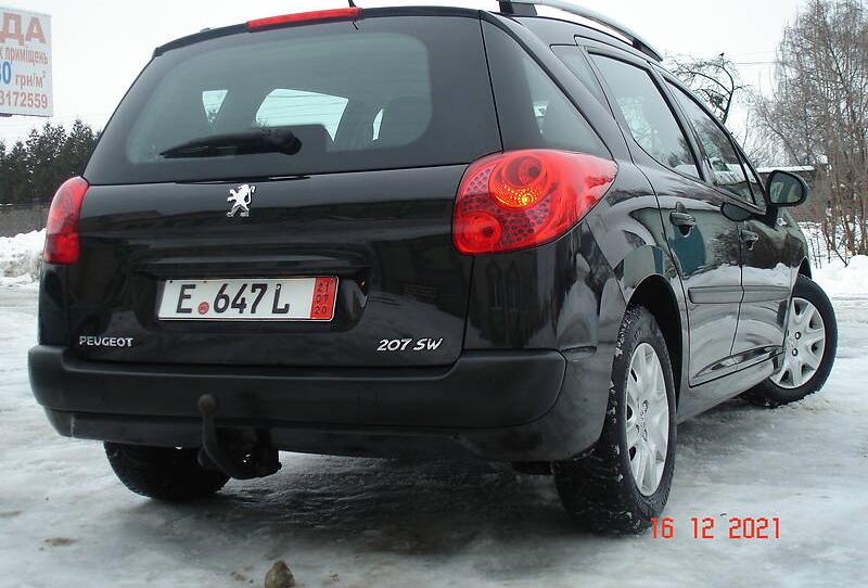 Peugeot 207 SW   2011