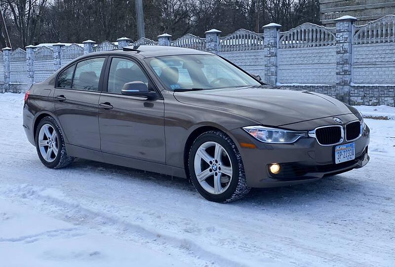 BMW 328 X DRIVE  2013