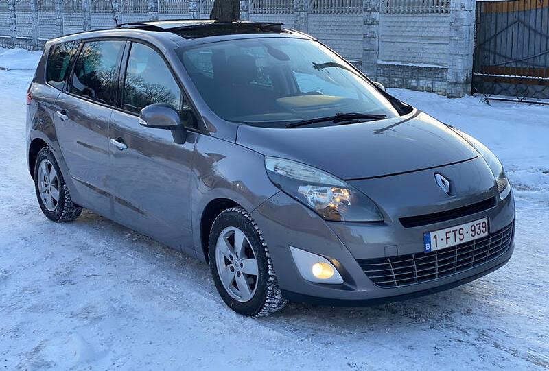 Renault Grand Scenic 2010