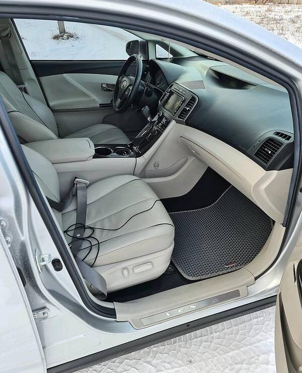 Toyota Venza 2012