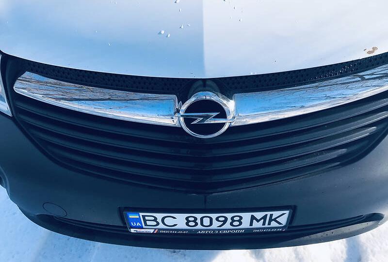 Opel Vivaro груз. 2015
