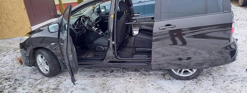 Mazda 5 2012