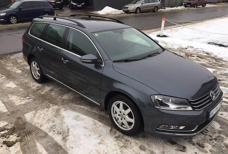 Volkswagen Passat B7 2011