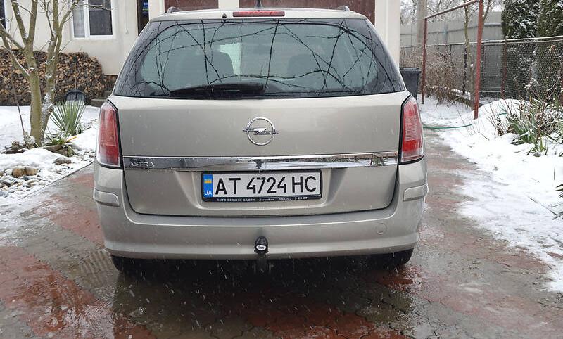 Opel Astra H 2008