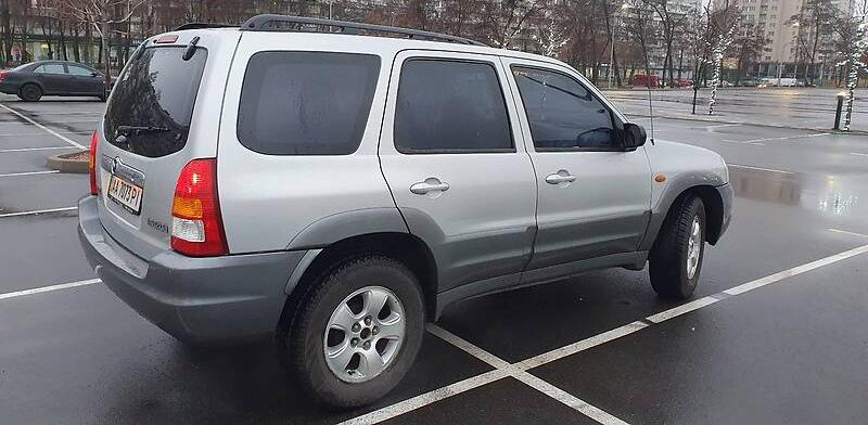 Mazda Tribute 2002
