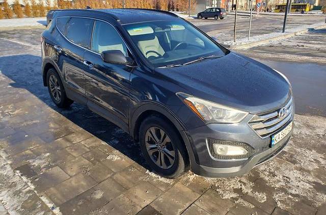 Hyundai Santa FE AWD 2013