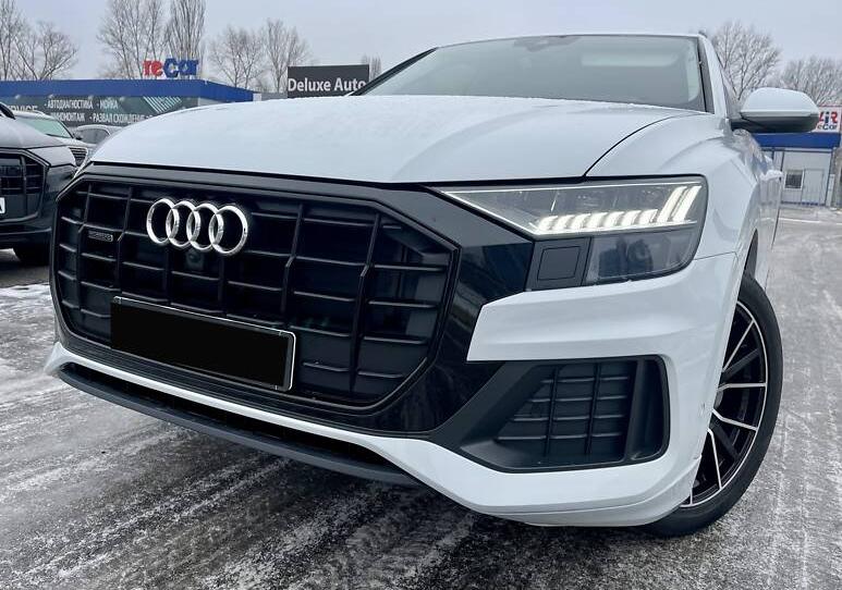 Audi Q8 2021