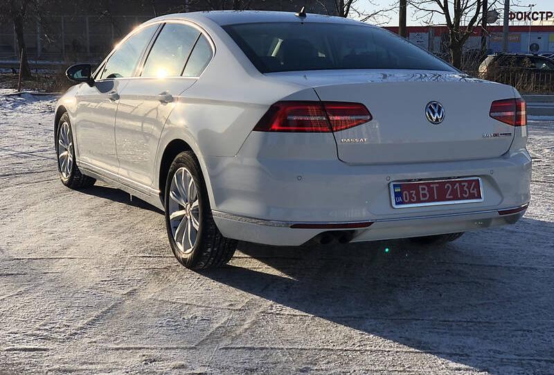 Volkswagen Passat B8 HIGHLINE 140kW 2016
