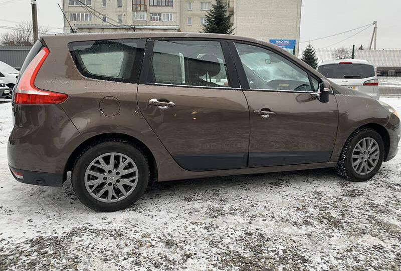 Renault Grand Scenic 2009
