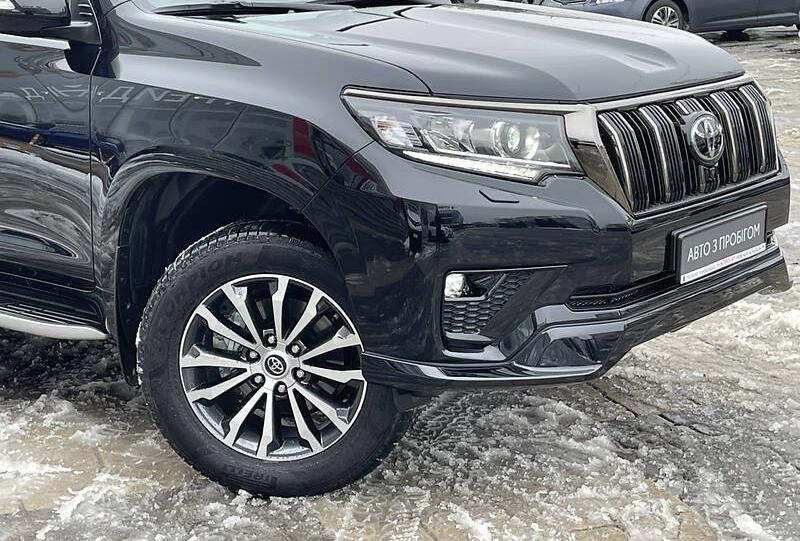 Toyota Land Cruiser Prado 150 Premium  2021