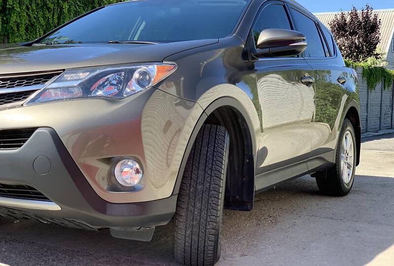 Toyota RAV4 XLE 2013