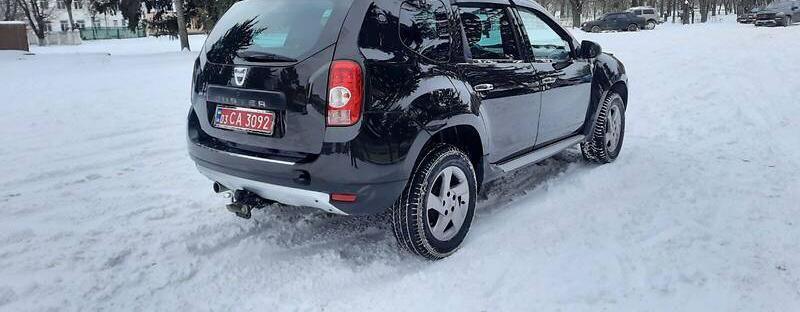 Dacia Duster AC LAUREATE 2013