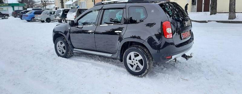 Dacia Duster AC LAUREATE 2013