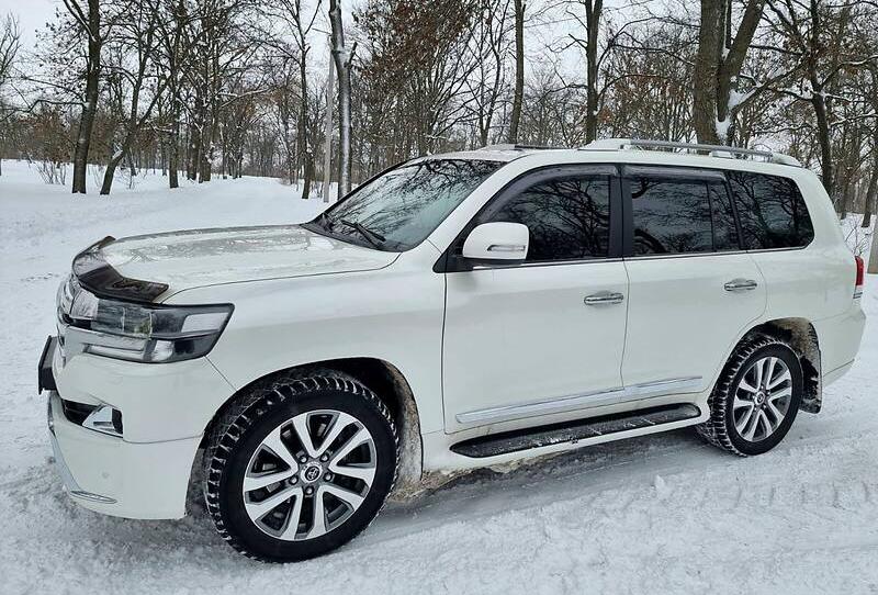 Toyota Land Cruiser 200 2017