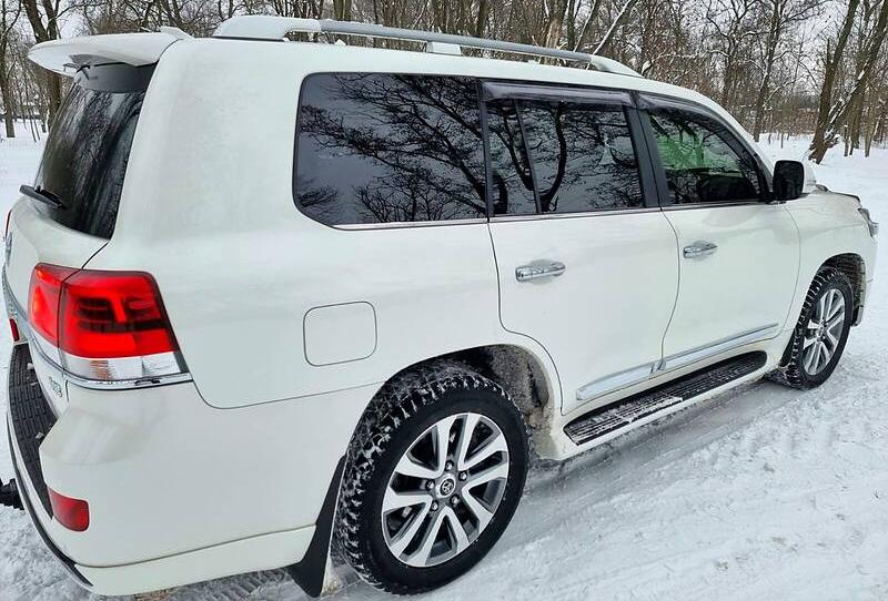 Toyota Land Cruiser 200 2017