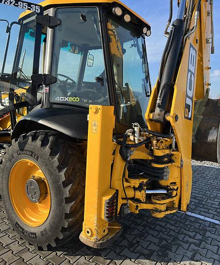 JCB 4CX 2018