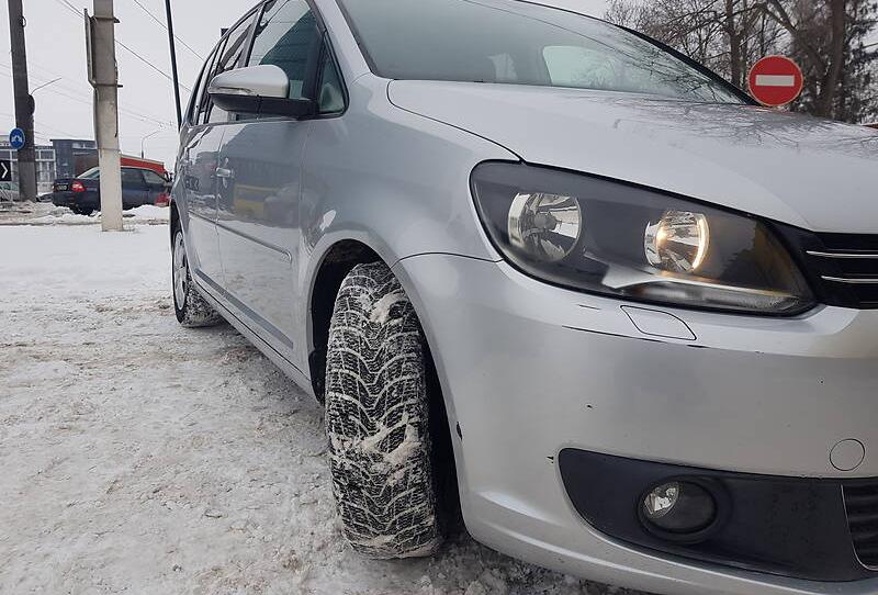 Volkswagen Touran 2012