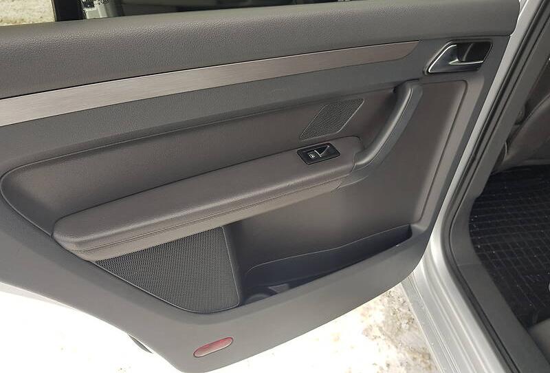 Volkswagen Touran 2012