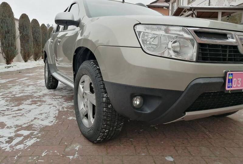 Dacia Duster 2011