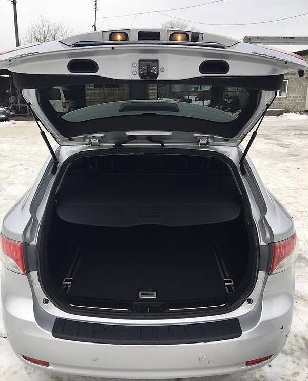 Toyota Avensis 2010