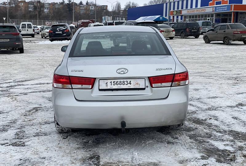 Hyundai Sonata 2008