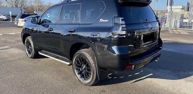 Toyota Land Cruiser Prado 150 2021