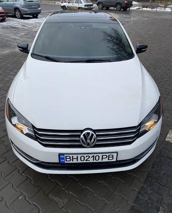 Volkswagen Passat B7 2012
