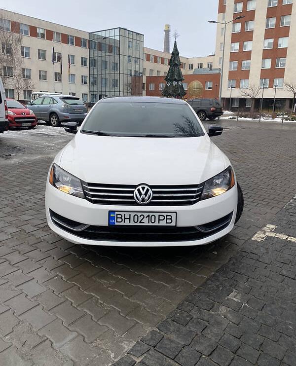 Volkswagen Passat B7 2012