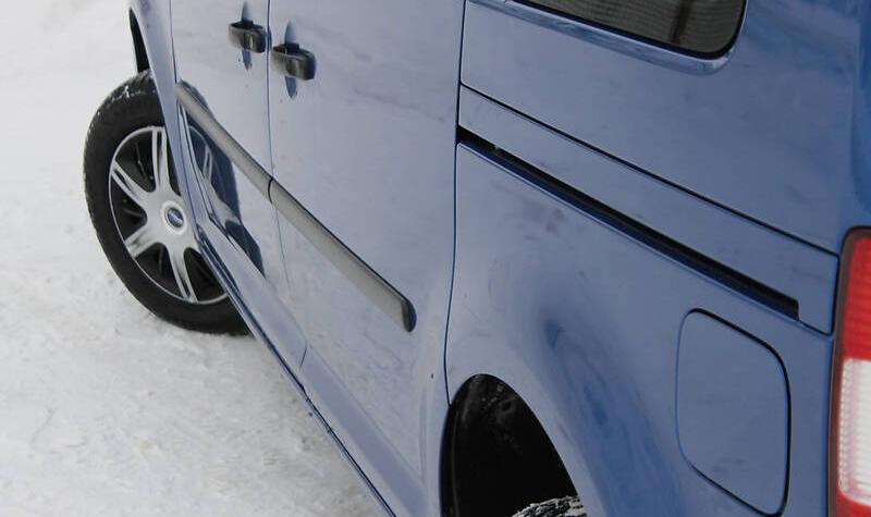 Volkswagen Caddy пасс. 2005