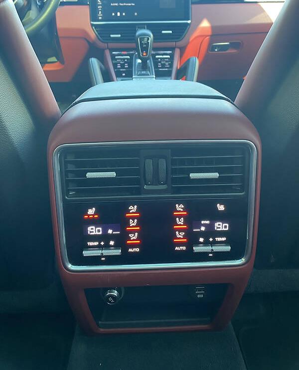 Porsche Cayenne 2019